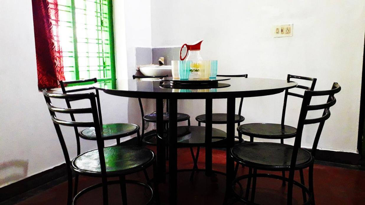Seenu'S Pg Accommodation Palakkad Dış mekan fotoğraf